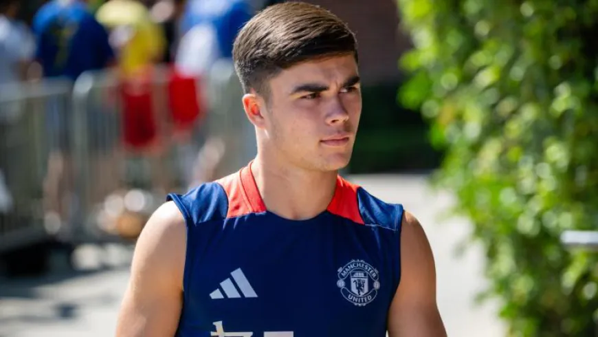 Who is Harry Amass? The Manchester United Youngster Poised to Aid Erik ten Hag Amid Injury Crisis