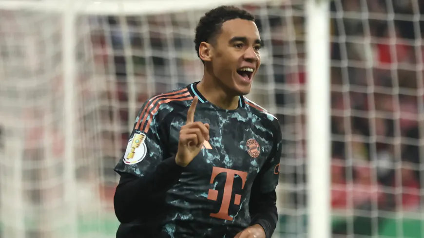 Jamal Musiala Hints at Bayern Munich Contract Talks Amid Uncertainty