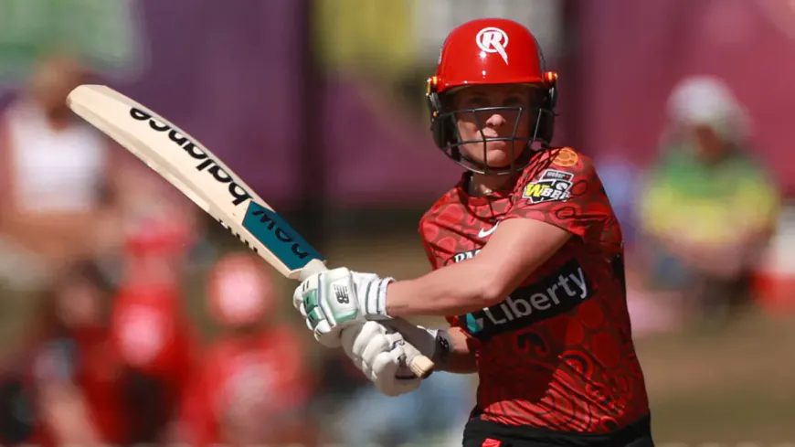 Molineux’s Heroics and Bhatia’s Composure Lead Melbourne Teams to Victory in WBBL