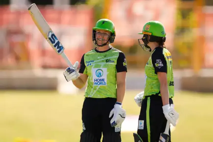 Knight, Bates Propel Thunder to Top of WBBL Table with Victory over Brisbane Heat