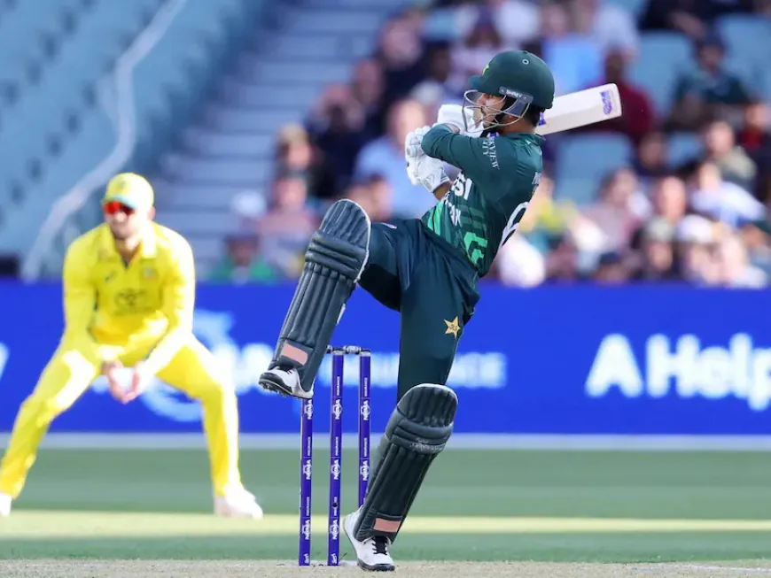 Pakistan Thrash Australia to Level ODI Series at 1-1