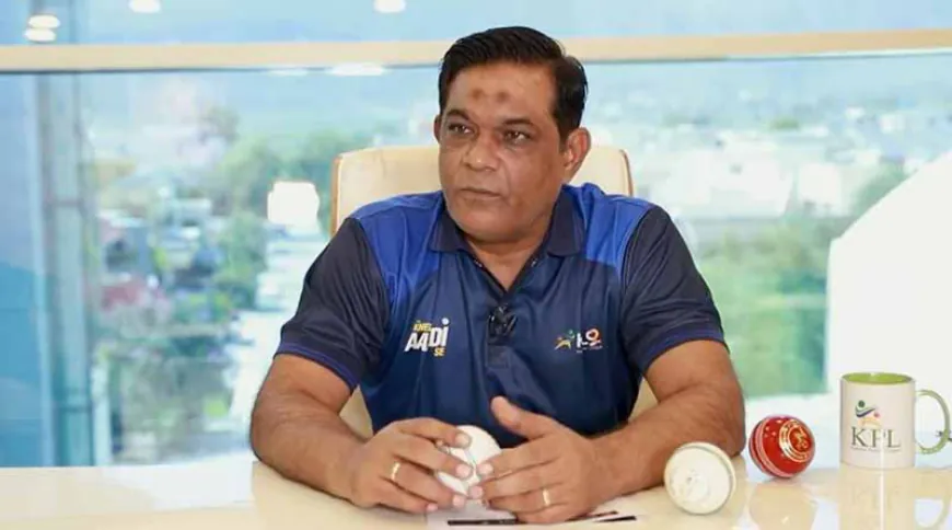 Rashid Latif calls upon Pakistan to concentrate on attacking cricket against ICC Champions Trophy challenges.