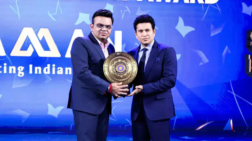 Sachin Tendulkar received the C.K. Nayudu Lifetime Achievement Award-Tribute to a Glamorous Career.